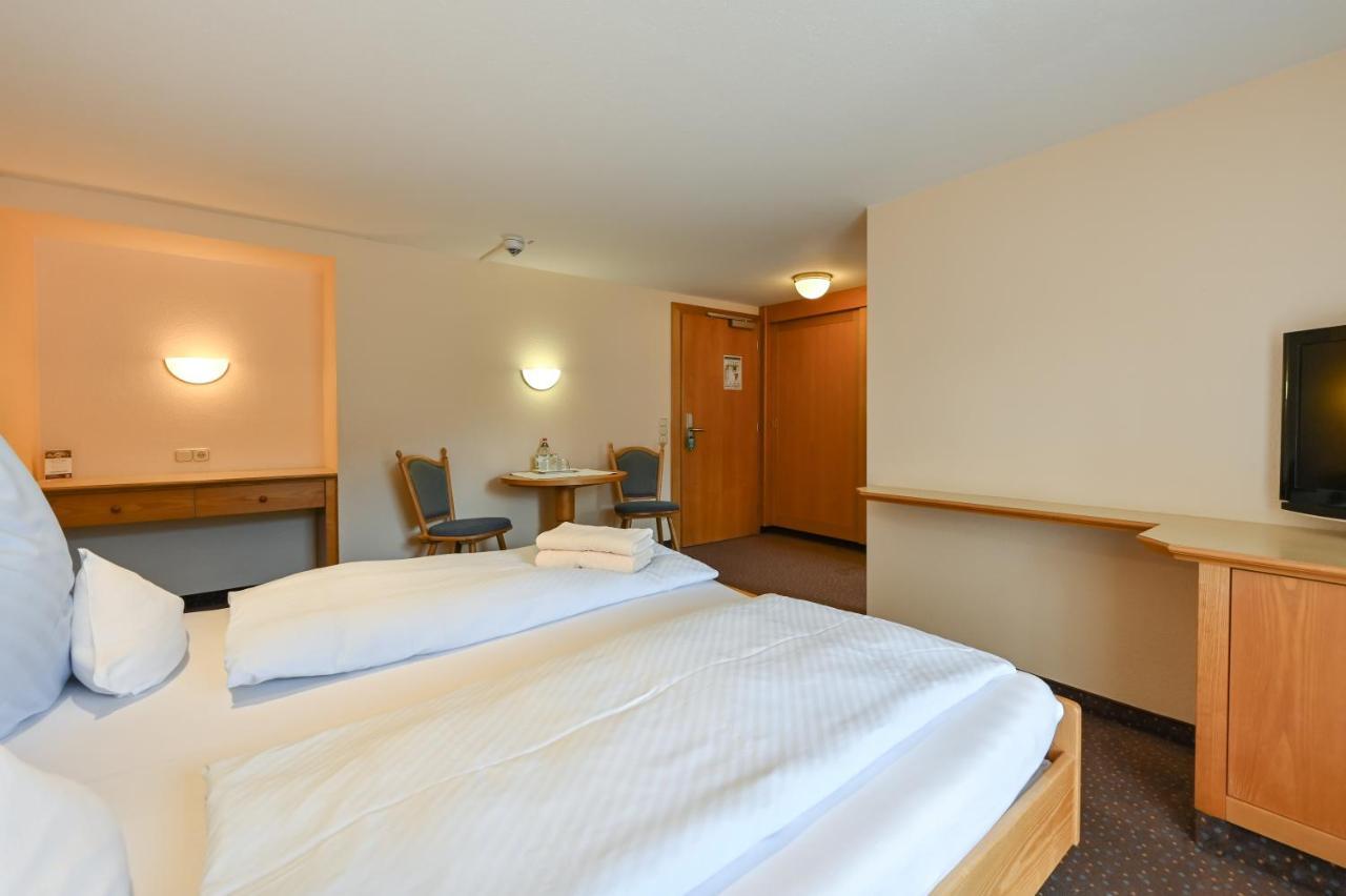 Hotel Weinbauer ชวานเกา ภายนอก รูปภาพ