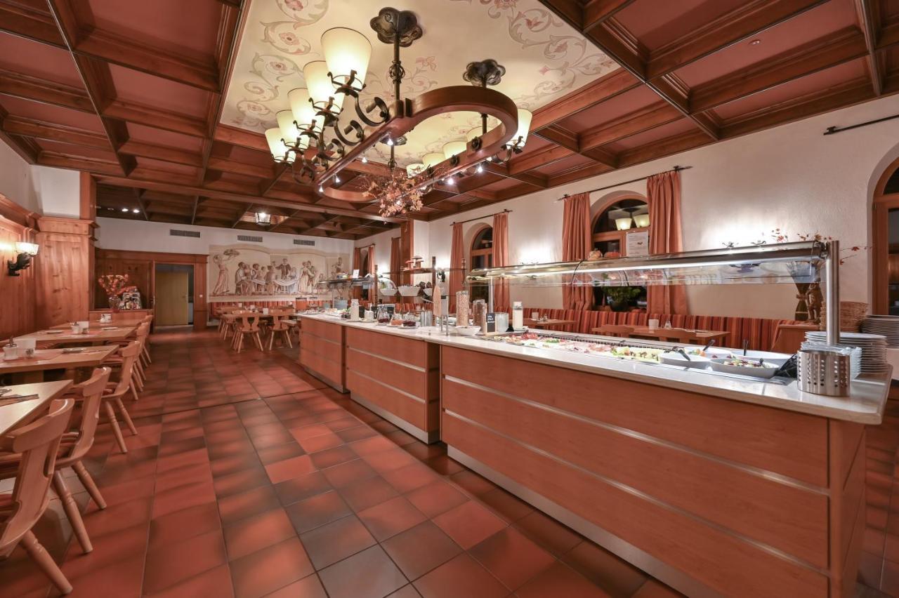 Hotel Weinbauer ชวานเกา ภายนอก รูปภาพ