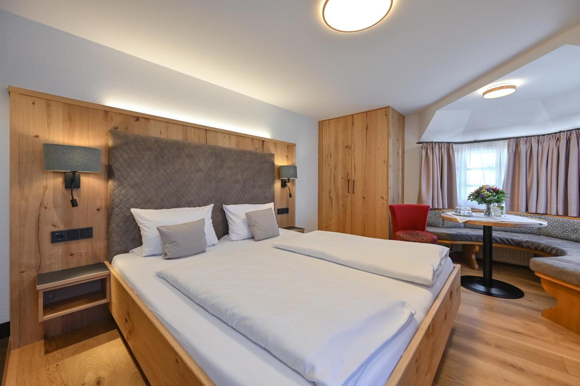 Hotel Weinbauer ชวานเกา ภายนอก รูปภาพ