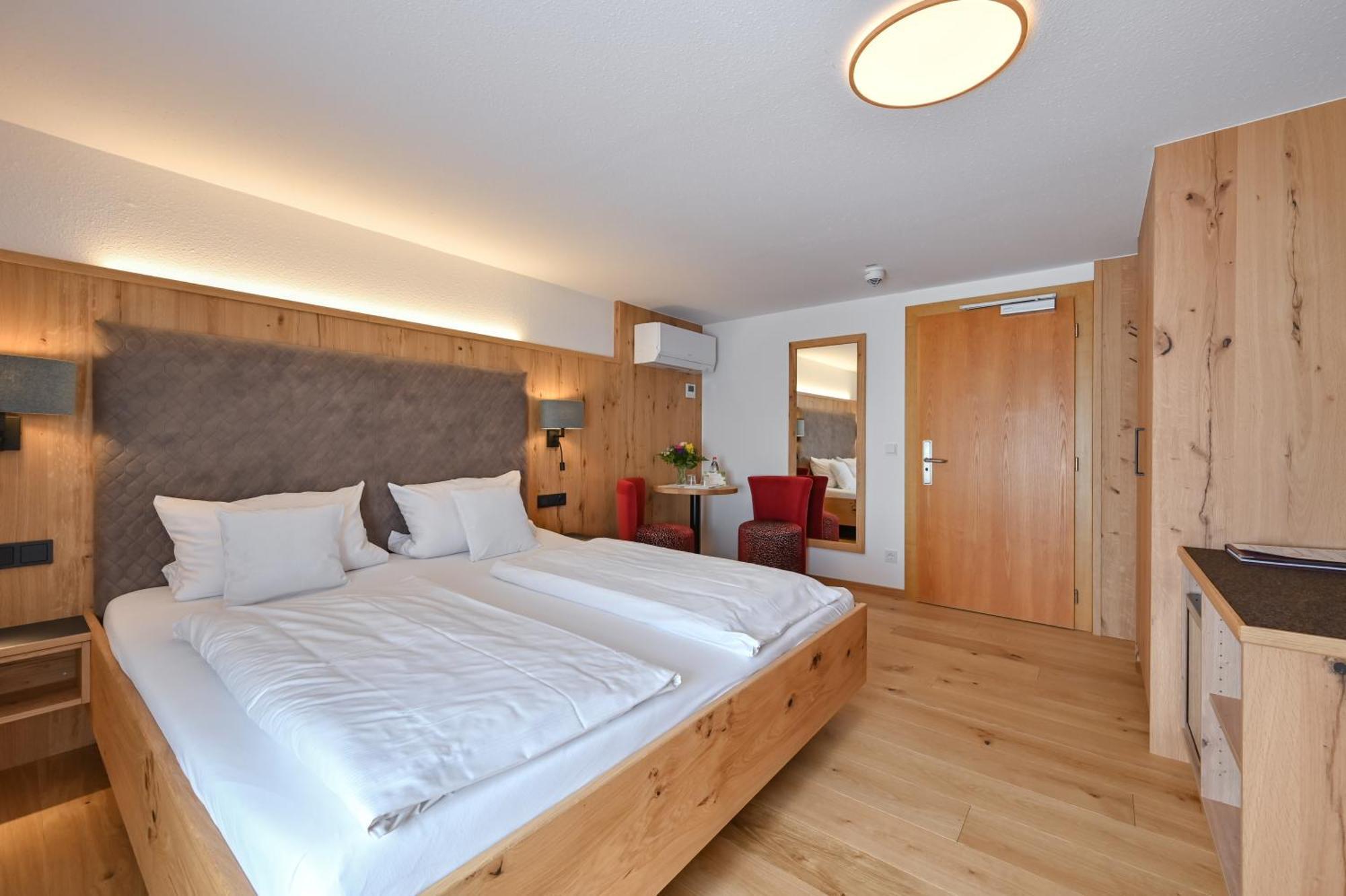 Hotel Weinbauer ชวานเกา ภายนอก รูปภาพ
